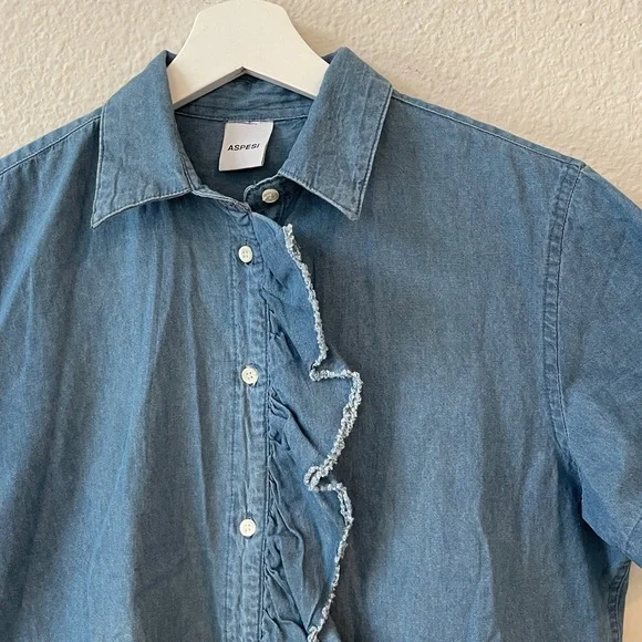 Aspesi Blue Denim Ruffle-Front Short Sleeve button front Shirt size Small - Picture 2 of 8